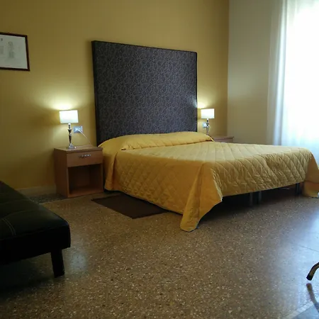 Al Porto Di 2* Cagliari