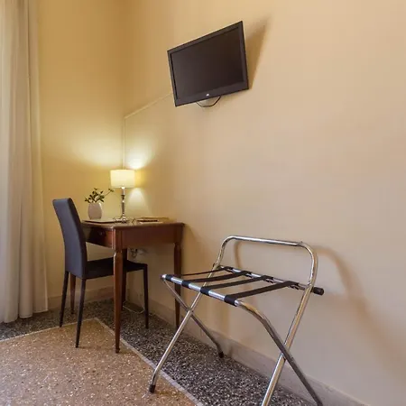 Al Porto Di Guest house